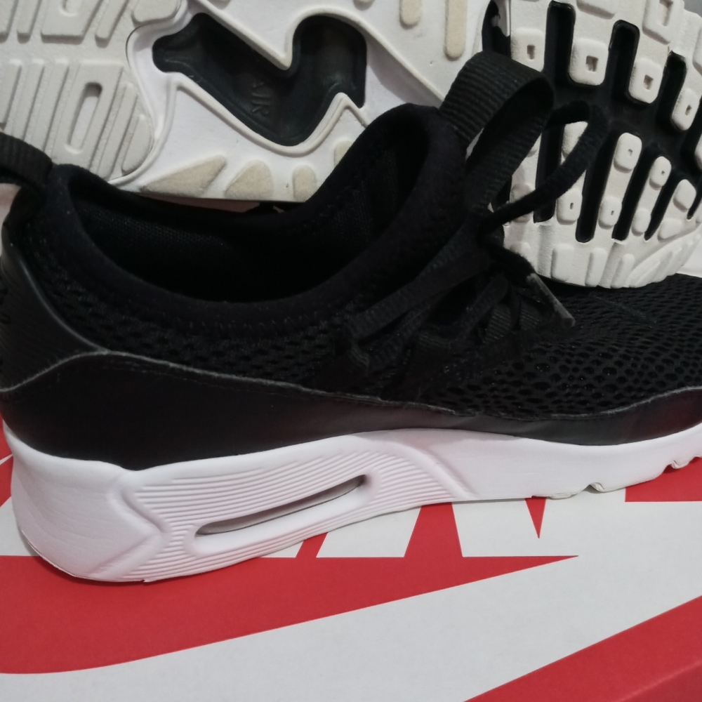 Hot Flame Black Nike Air Max 90 EZ - 4Y - Picture 4 of 6